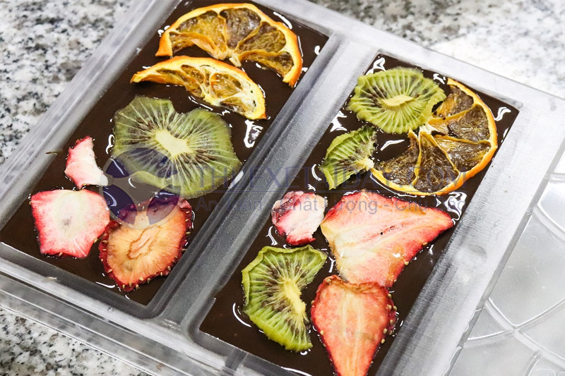 Hoa quả sấy Đà Lạt – món ăn vặt ai cũng thích mê