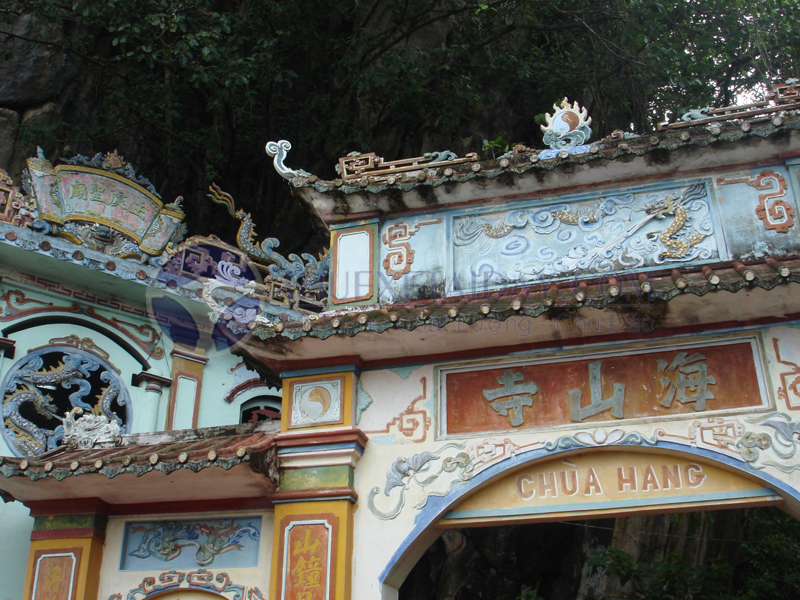 Chùa Hang Châu Đốc An Giang - ThueXeTaiDay