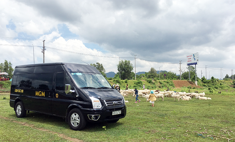 Thuê xe 16 chỗ đi Vũng Tàu 1 ngày - Image 3