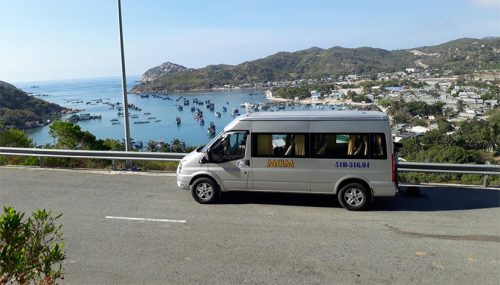 Alternative view of Thuê xe 16 chỗ đi Vũng Tàu 1 ngày