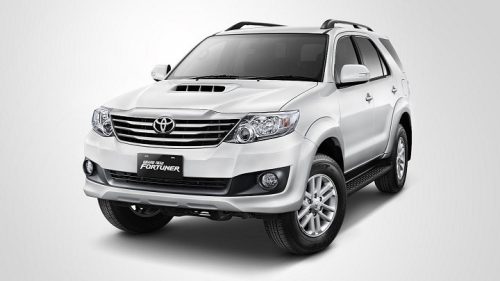 Cho thuê xe du lịch Toyota Fortuner 7 chỗ giá tốt