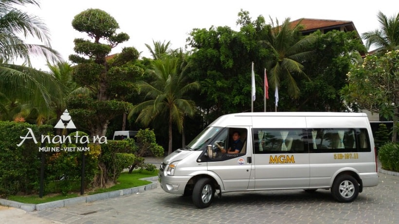 thuê xe 16 chỗ Ford Transit