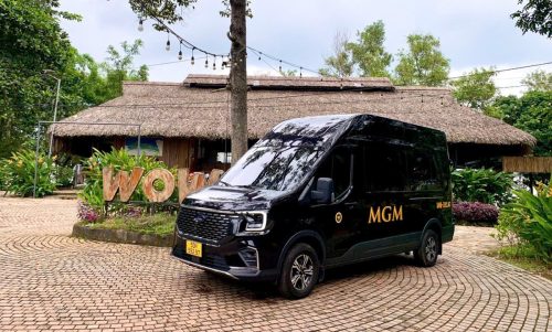 Cho thuê xe du lịch Ford Transit 16 chỗ cao cấp