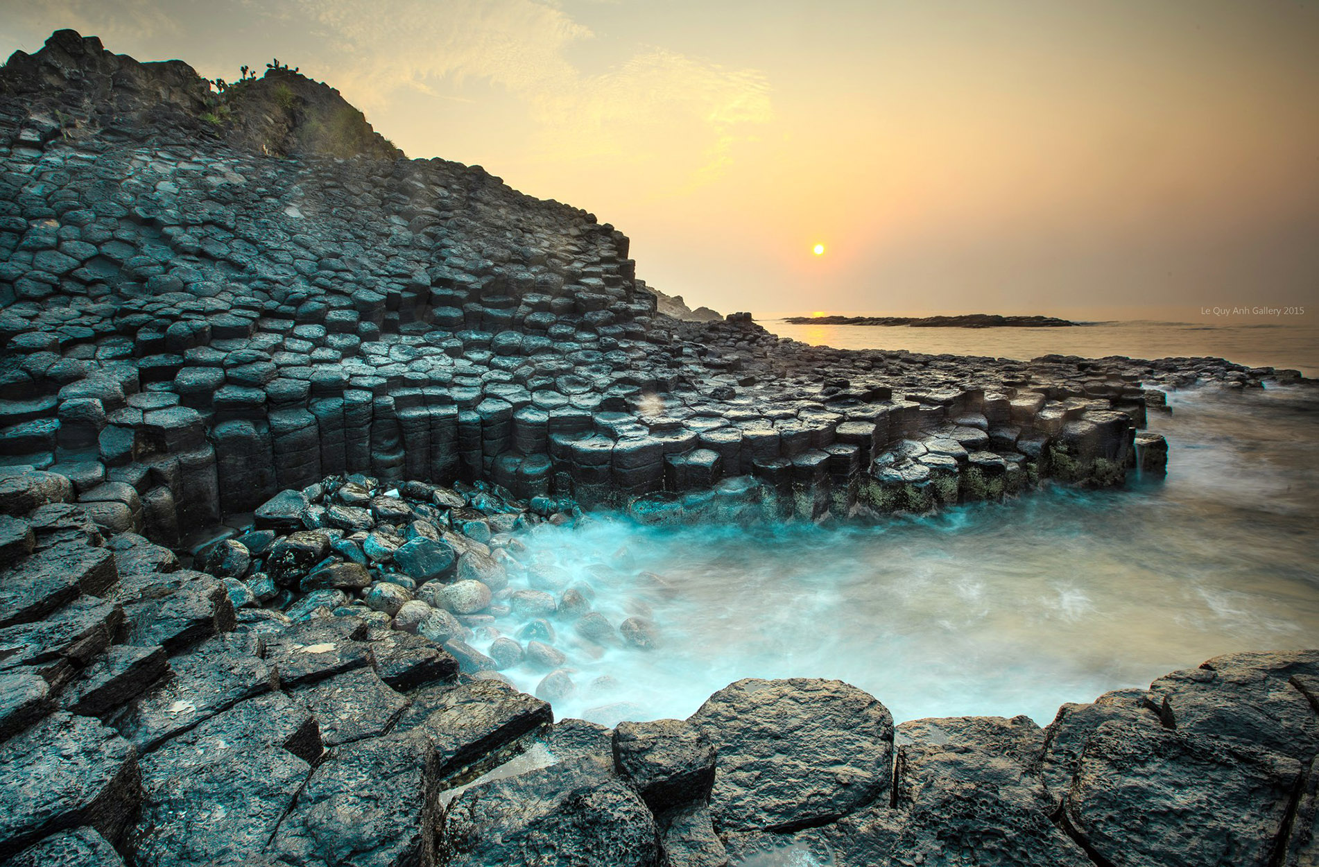 Những cung đường biển ngập nắng và gió ở Việt Nam