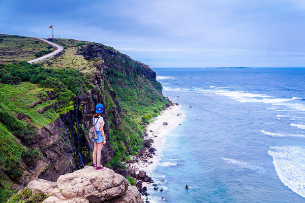 10 thiên đường biển xanh cát trắng cho bạn tránh nóng hè này